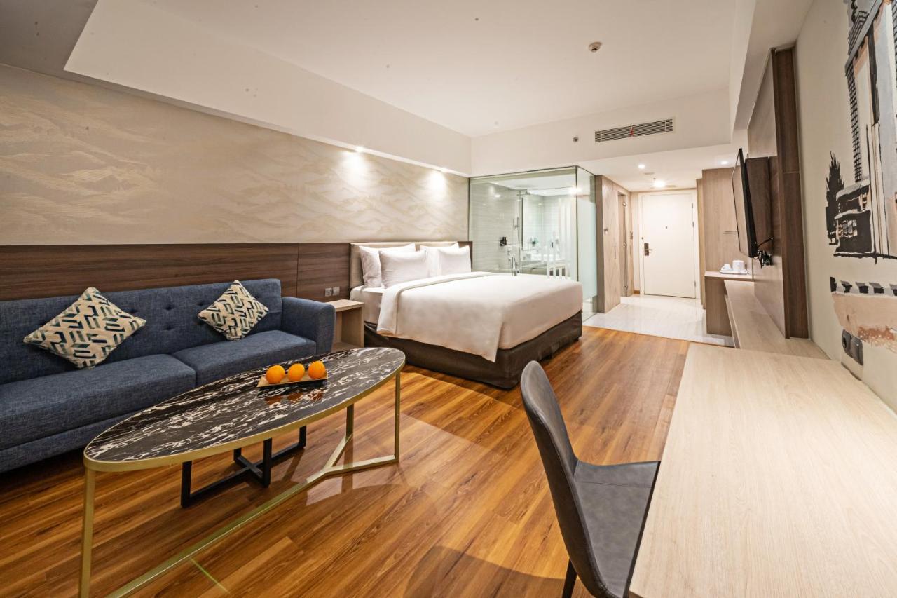 Platinum Hotel Tunjungan Surabaya Kültér fotó