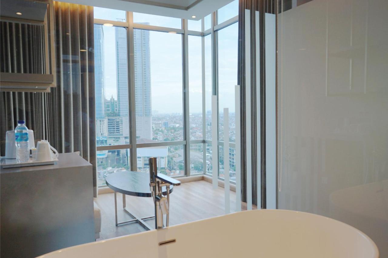 Platinum Hotel Tunjungan Surabaya Kültér fotó
