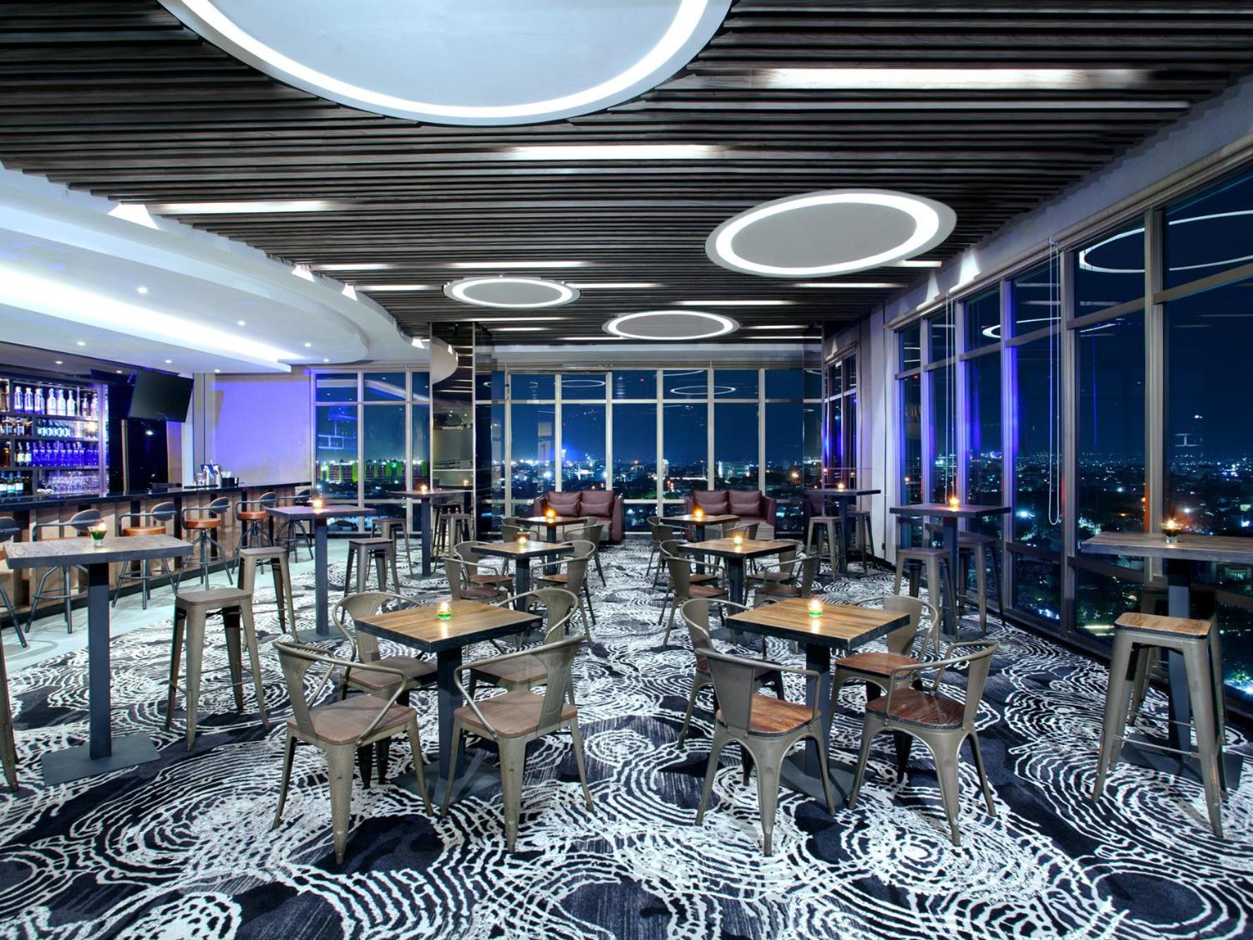 Platinum Hotel Tunjungan Surabaya Kültér fotó
